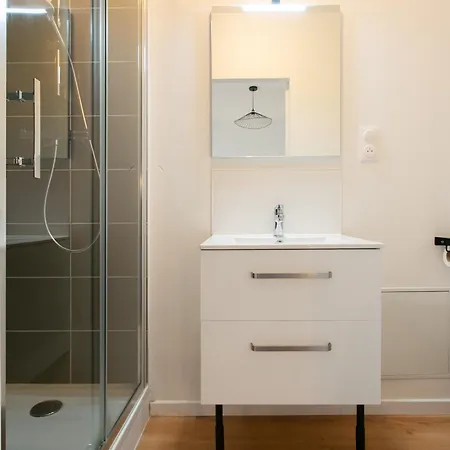 Apartamento Avec Coin Nuit&cuisine Extérieur 22b